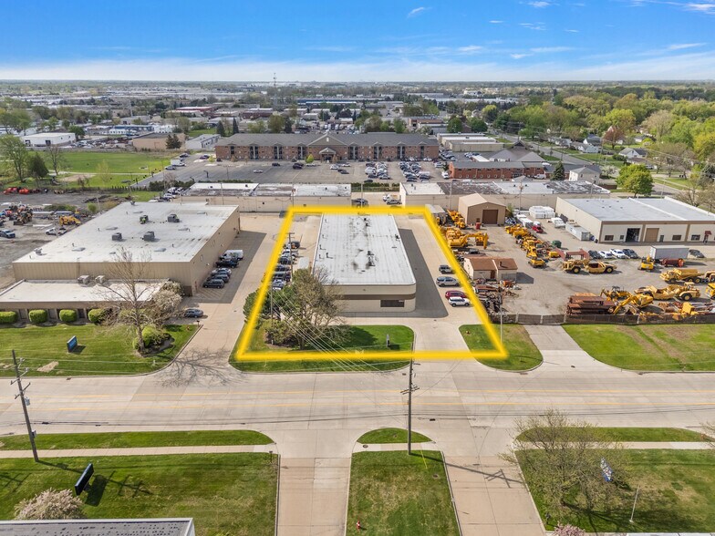 More Photos Of 6560 19 1/2 Mile Rd, Sterling Heights Warehouse For Lease