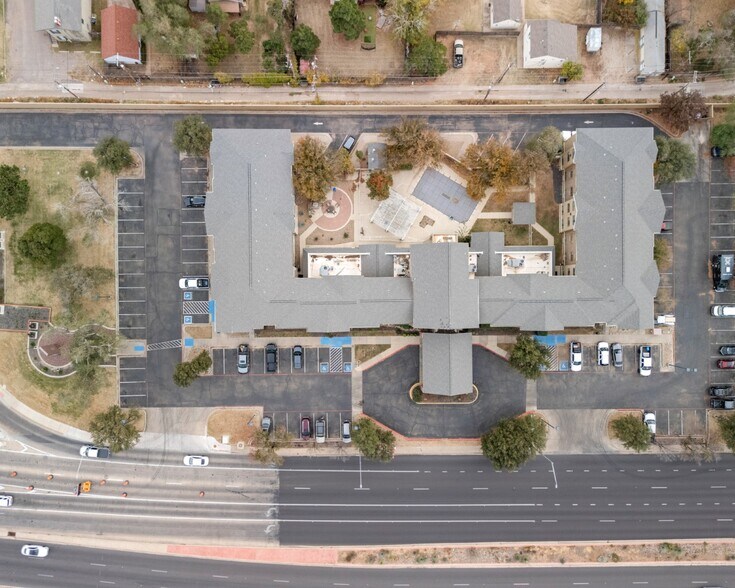 More Photos Of 2515 19th St, Lubbock Hotel For Sale