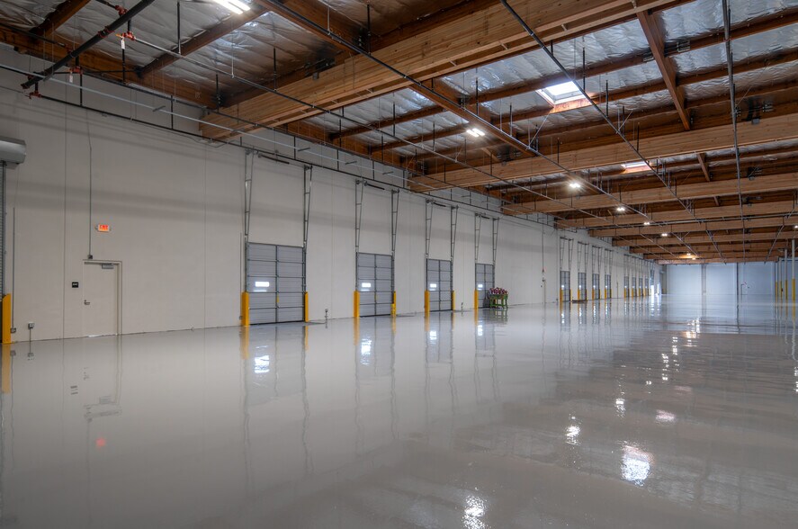 More Photos Of 5 Marconi, Irvine Manufacturing For Lease