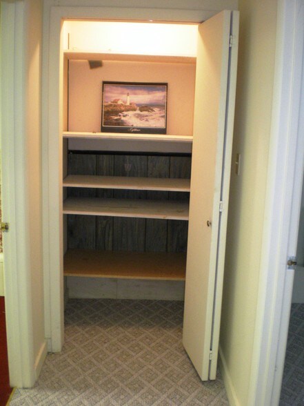 More Photos Of 4939 State Highway 23, Norwich Medical For Sale