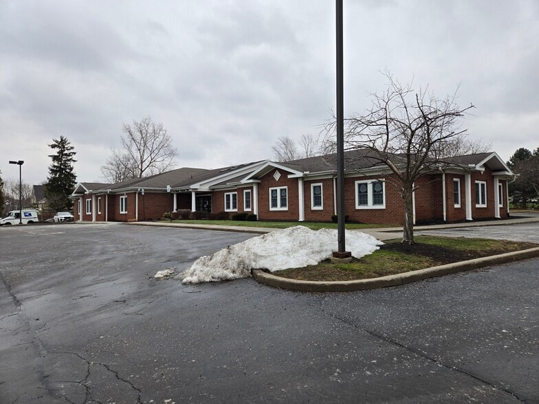 More Photos Of 45 Webster Commons Blvd, Webster Medical For Lease