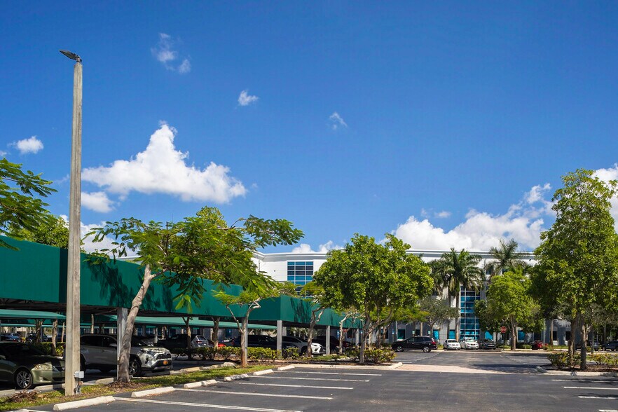More Photos Of 9850 NW 41st St, Doral Unknown For Lease