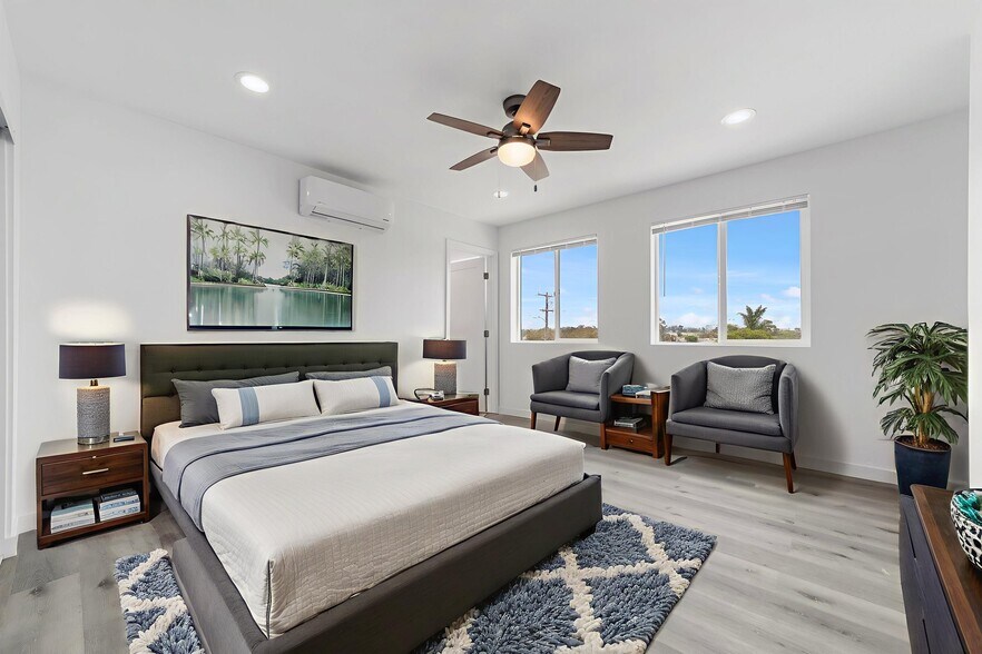 More Photos Of 2956 Ulric St, San Diego Apartments For Sale