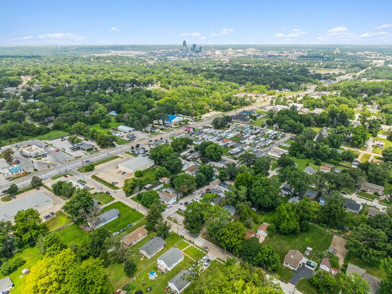 More Photos Of 1424 E Virginia Ave, Des Moines Manufactured Housing Mobile Home Park For Sale