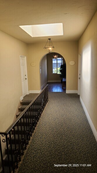 More Photos Of 1147 6th St, Santa Monica Apartments For Sale