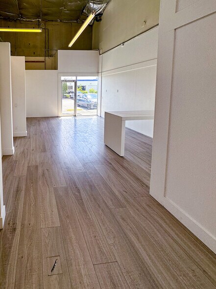 More Photos Of 11324 Mukilteo Speedway, Mukilteo Warehouse For Lease