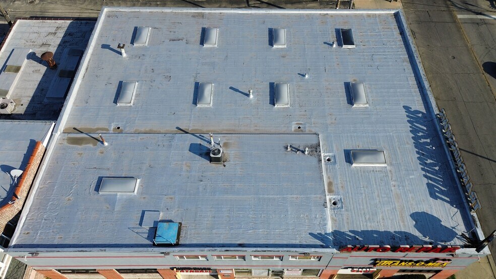 More Photos Of 5000 W Cermak Rd, Cicero Auto Repair For Sale