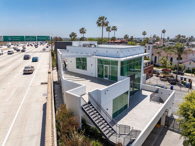 Primary Photo Of 11259 Washington Blvd, Culver City Office For Sale