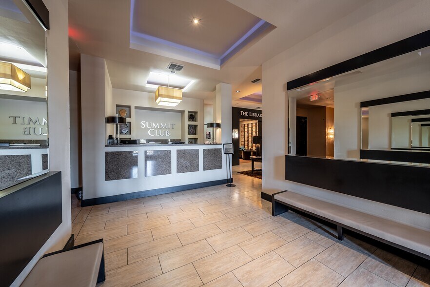 More Photos Of 3700 Judson Rd, Longview Restaurant For Sale