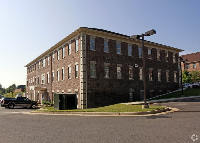 More Photos Of 4340 Prince William Pky, Woodbridge Office For Lease