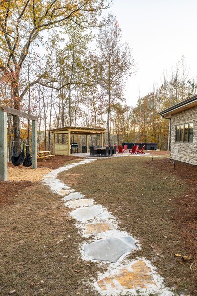 More Photos Of 60 Spradley Rd, Eclectic Specialty For Sale