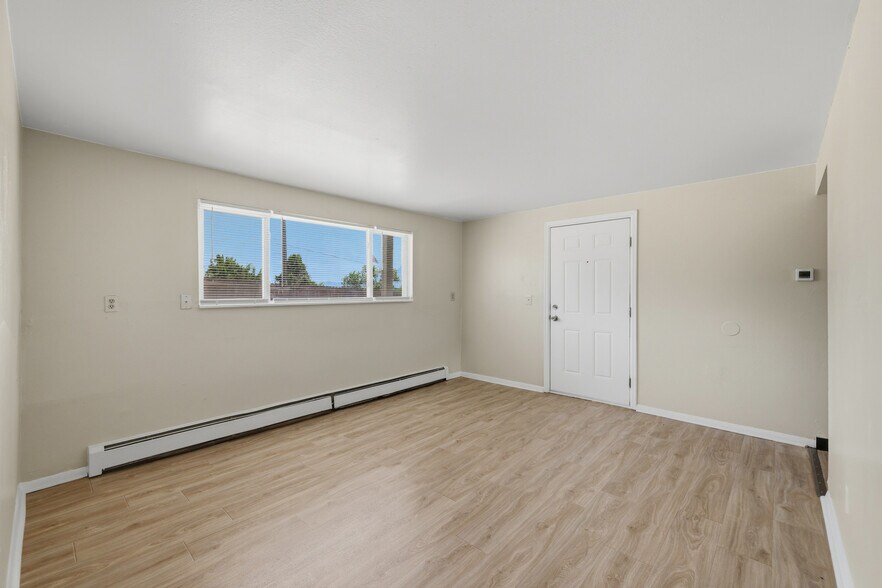 More Photos Of 4060 Airport Rd, Colorado Springs Apartments For Sale