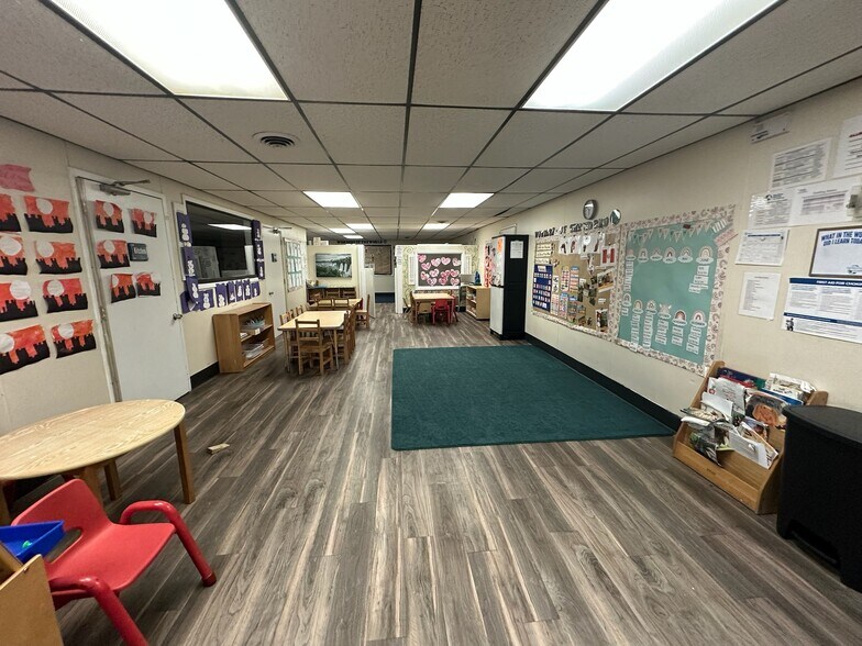 More Photos Of 101 N Royal Tower Rd, Irmo Daycare Center For Lease