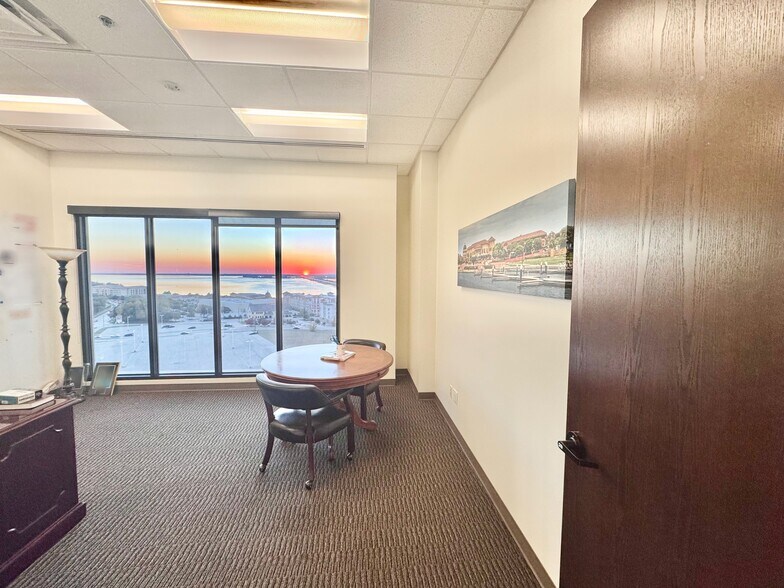More Photos Of 2701 Sunset Ridge Dr, Rockwall Office For Lease