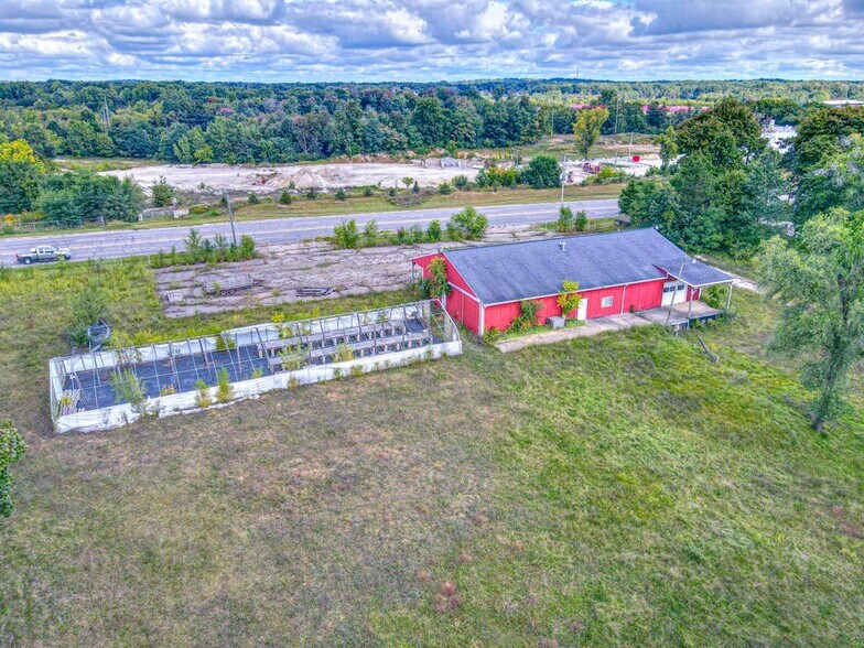 More Photos Of 3233 Page Ave, Jackson Garden Center For Sale