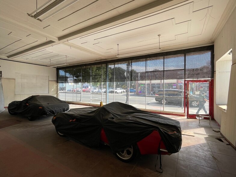 More Photos Of 301 N Petaluma Blvd, Petaluma Freestanding For Lease