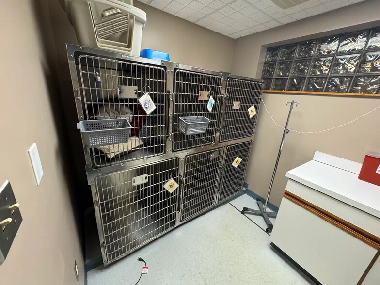 More Photos Of 6273 W River Rd NE, Belmont Veterinarian Kennel For Sale