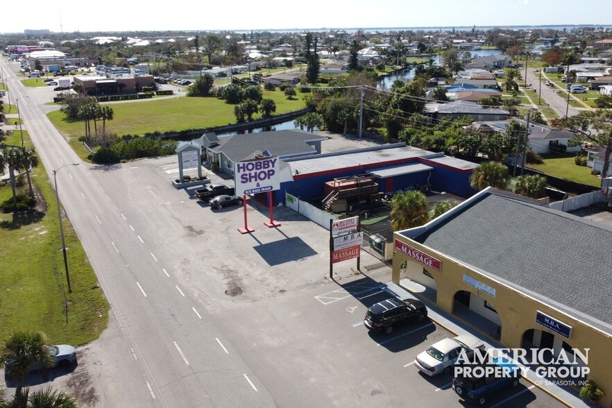 More Photos Of 3835 Tamiami Trl, Port Charlotte Freestanding For Sale