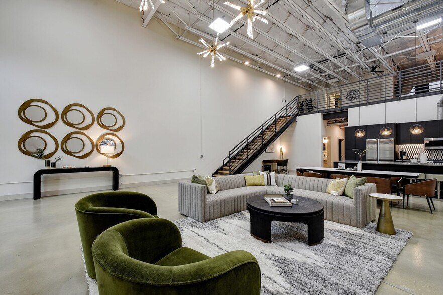 More Photos Of 215 Coca Cola Pl, San Antonio Apartments For Lease