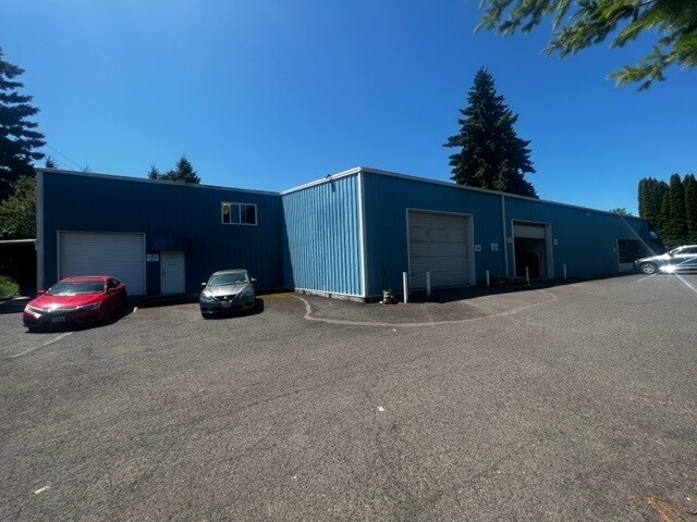 Primary Photo Of 30750 NW Hillcrest St, North Plains Manufacturing For Lease