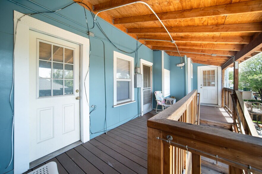 More Photos Of 2110 Ashby Ave, Berkeley Multifamily For Sale