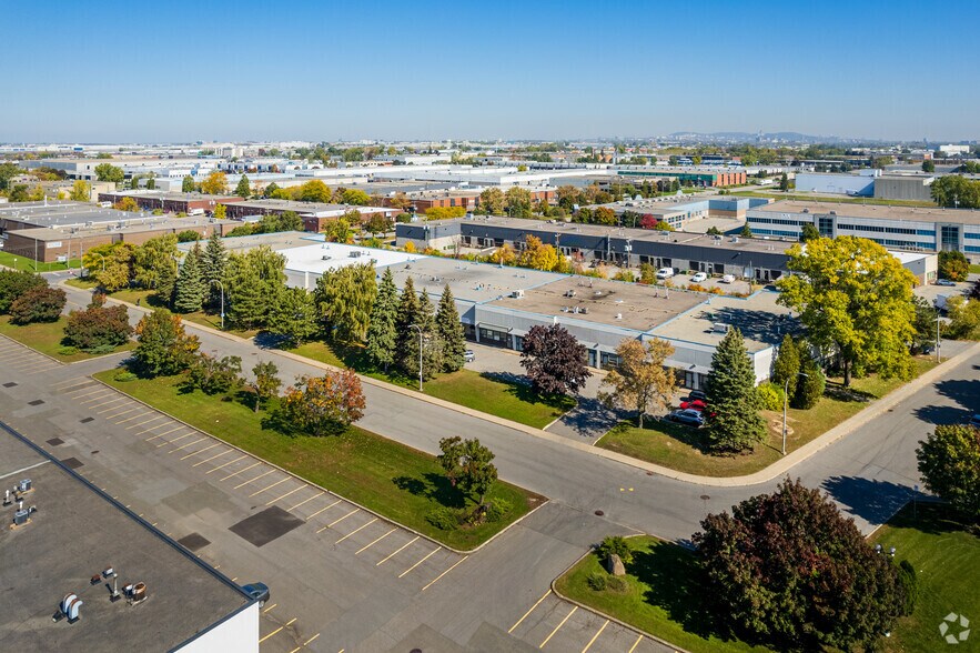 Primary Photo Of 509-549 Av Lépine, Dorval Warehouse For Lease