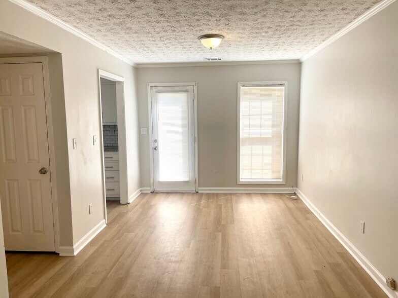 More Photos Of 2609 Country Trce SE, Conyers Multifamily For Sale