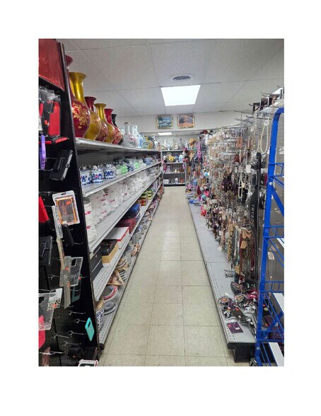 More Photos Of 720 S Jefferson St, Perry Freestanding For Sale