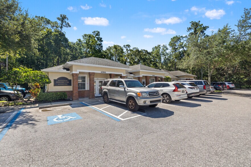 More Photos Of 10941-10943 Countryway Blvd, Tampa Medical For Lease