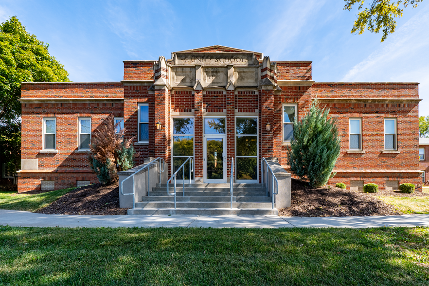 Primary Photo Of 25 S Linden Ave, Council Bluffs Apartments For Sale