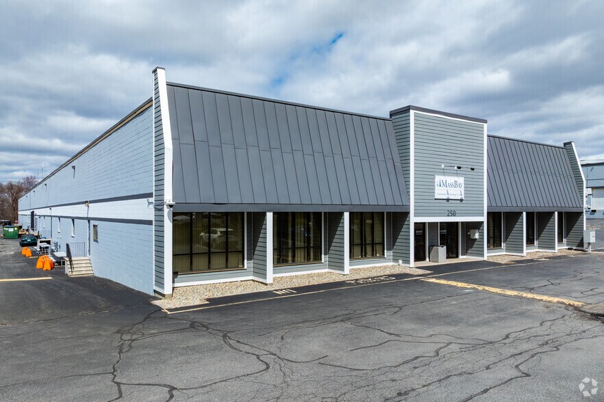 Primary Photo Of 250 Eliot St, Ashland Light Manufacturing For Lease