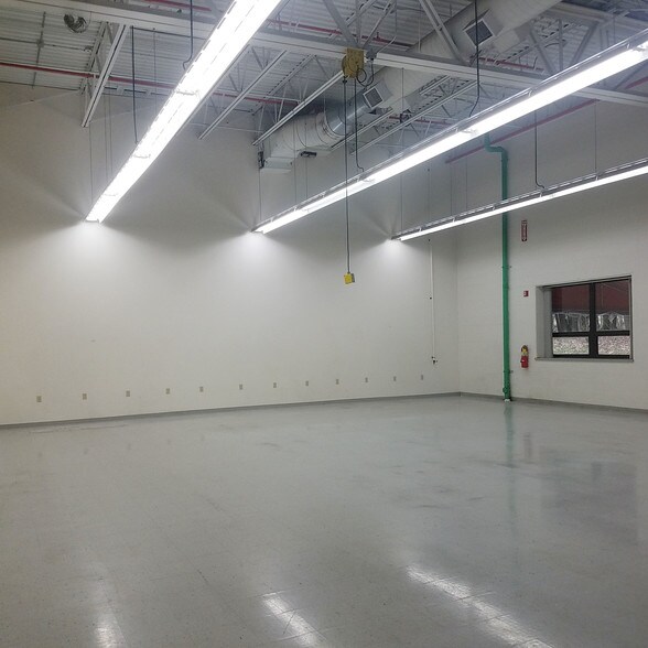 More Photos Of 1 Precision Way, Jamestown Distribution For Sale