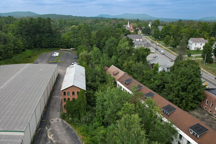 More Photos Of 42 Main St, Antrim Apartments For Sale