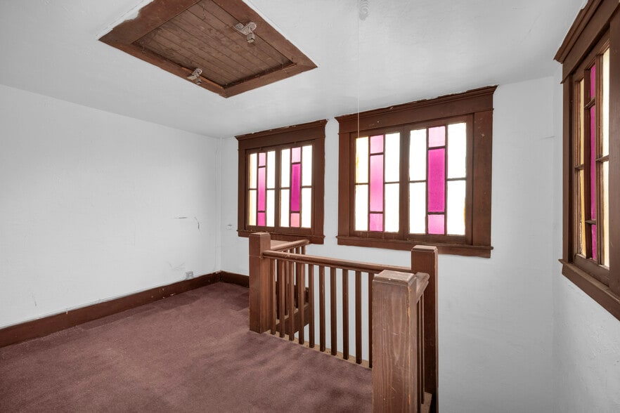 More Photos Of 1101 W Florence Ave, Los Angeles Religious Facility For Sale