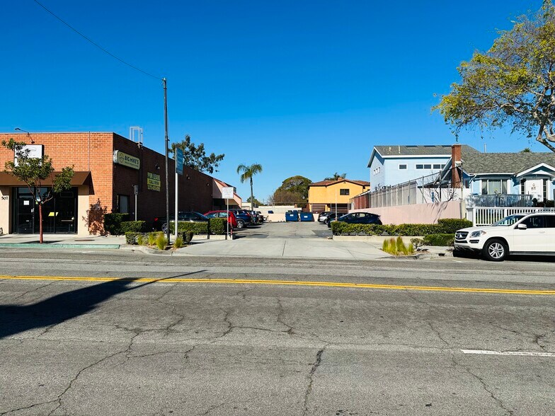 More Photos Of 501-507 Main St, El Segundo Storefront For Lease