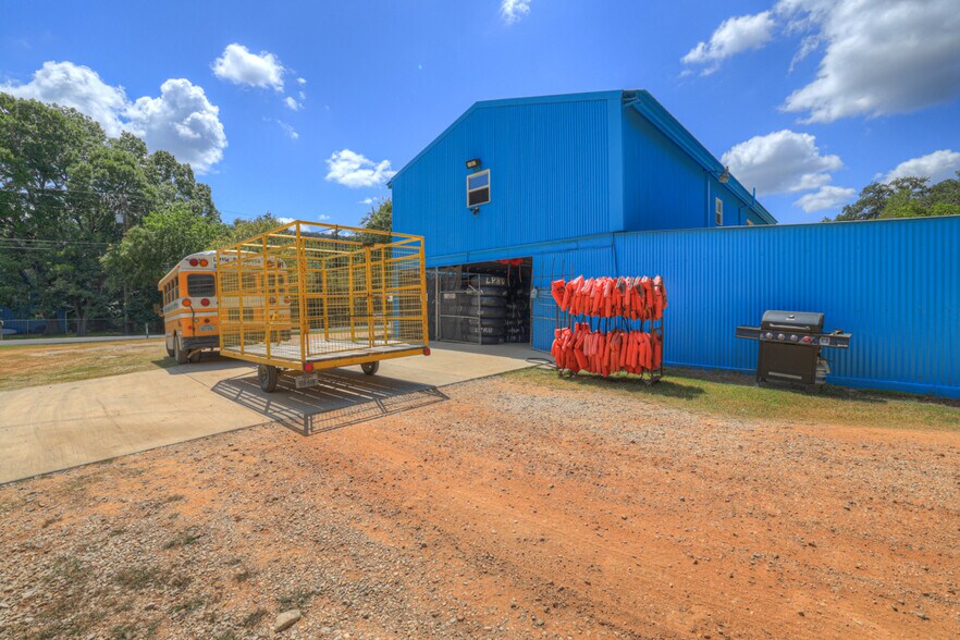 More Photos Of 2001 Ponderosa Dr, Canyon Lake Specialty For Sale