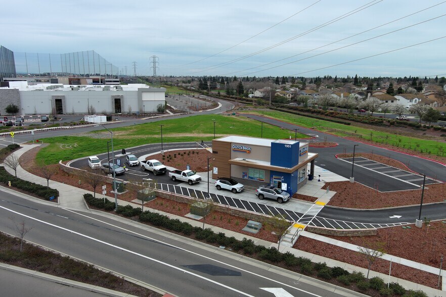 More Photos Of 1911 Freedom Way, Roseville Land For Sale