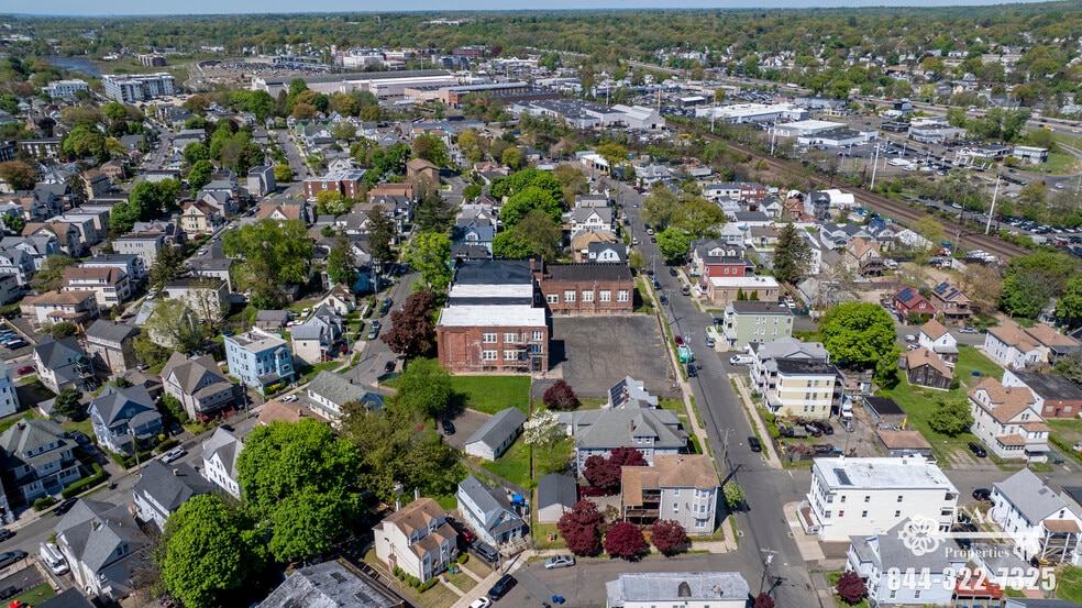 More Photos Of 86 Whittier St, Bridgeport Land For Sale