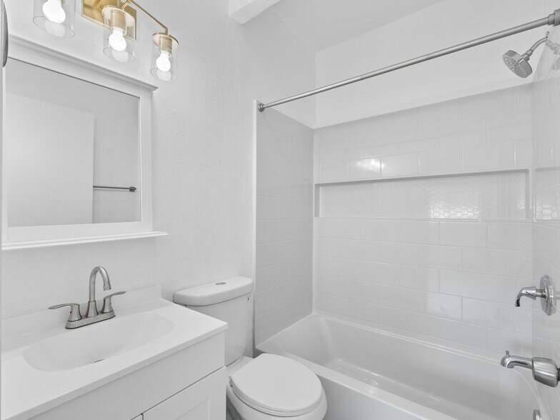 More Photos Of 853 S 32nd St, San Diego Apartments For Sale