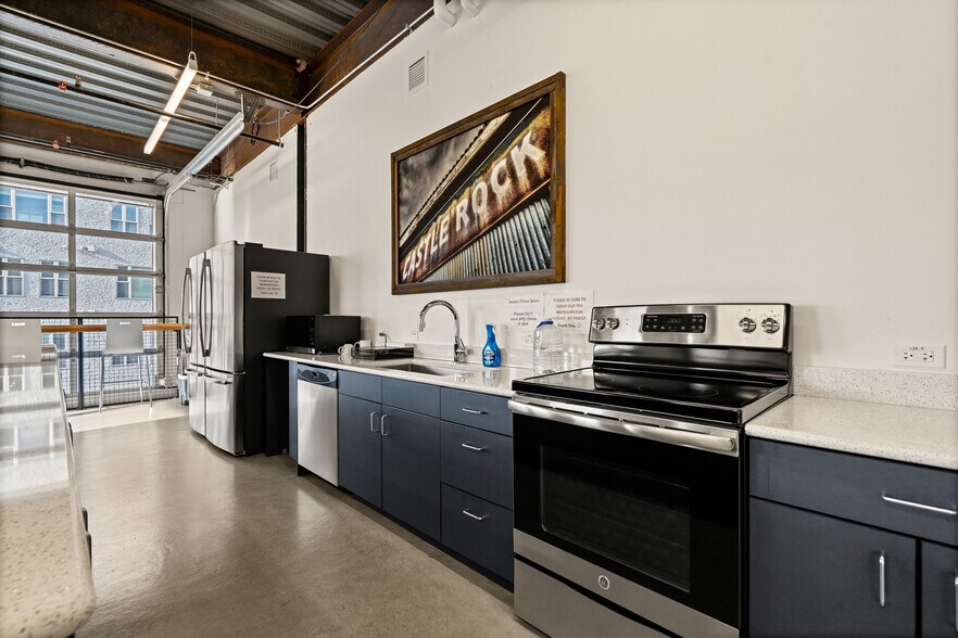 More Photos Of 202 6th St, Castle Rock Office For Lease