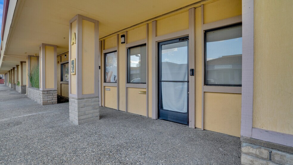 More Photos Of 5665 N Pershing Ave, Stockton Medical For Sale