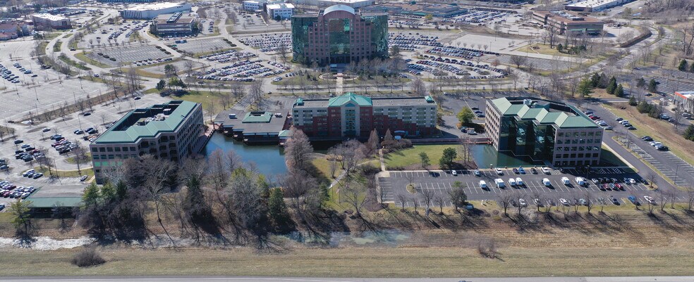 More Photos Of 13801 Riverport Dr, Maryland Heights Office For Lease