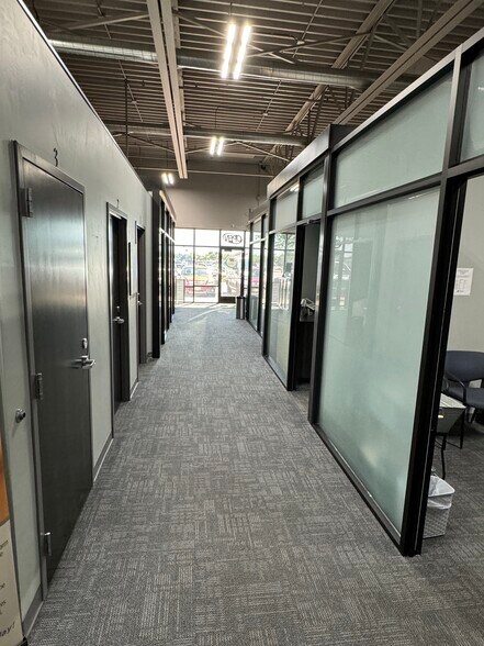 More Photos Of 3525 E Calumet St, Appleton Storefront For Lease