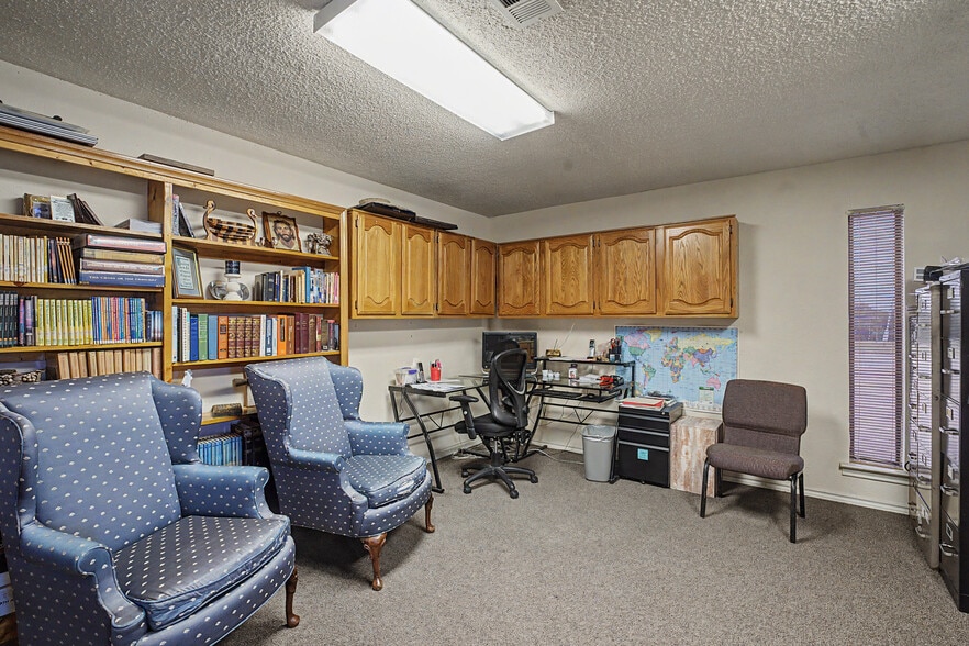 More Photos Of 2111 Skyline Dr, Mesquite Religious Facility For Sale