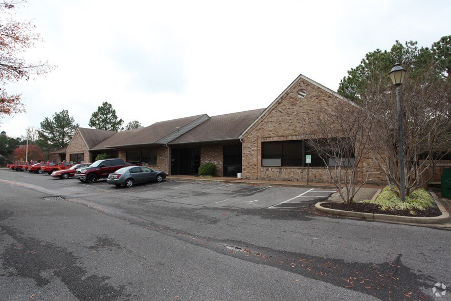 More Photos Of 2750 Colony Park Dr, Memphis Office For Sale