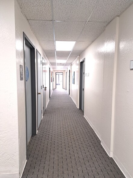 More Photos Of 7670 Opportunity Rd, San Diego Office For Lease