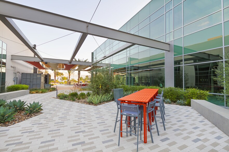 More Photos Of 5909 Sea Otter Pl, Carlsbad Unknown For Lease