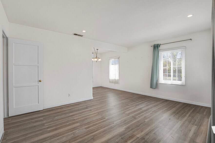 More Photos Of 661 W Riggin St, Monterey Park Apartments For Sale