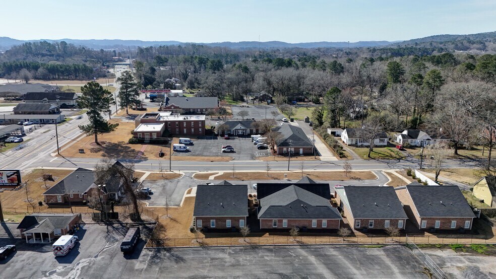 More Photos Of 6 Charlton St NW, Rome Apartments For Sale