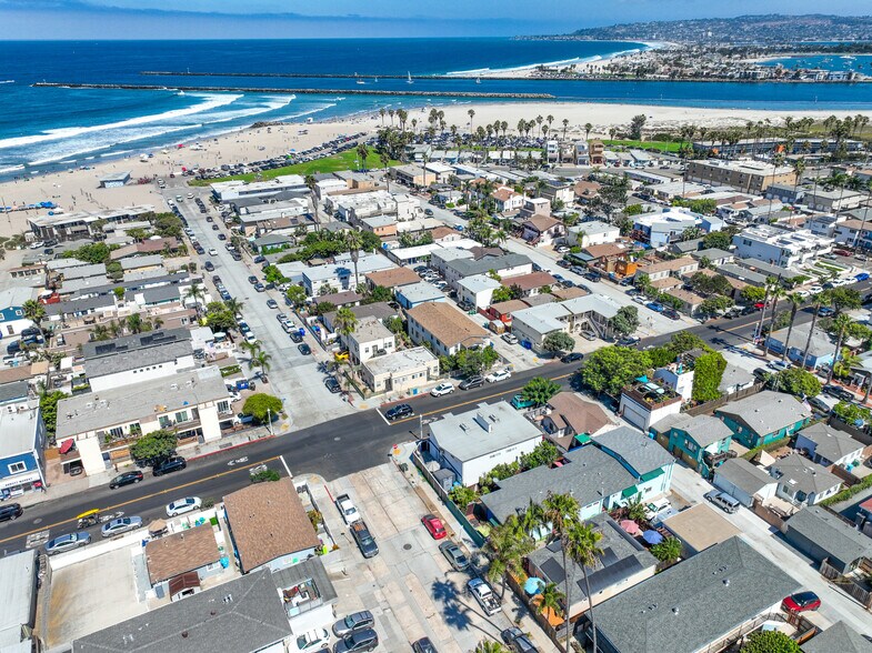 More Photos Of 2114 Abbott St, San Diego Apartments For Sale